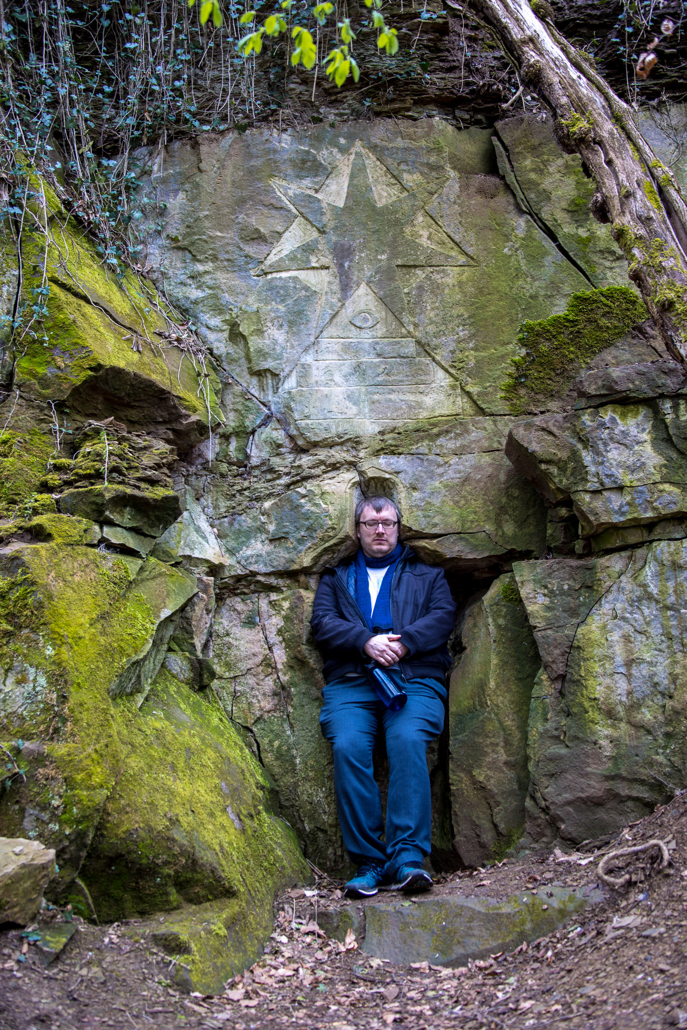 20220410112238 R5D 1979